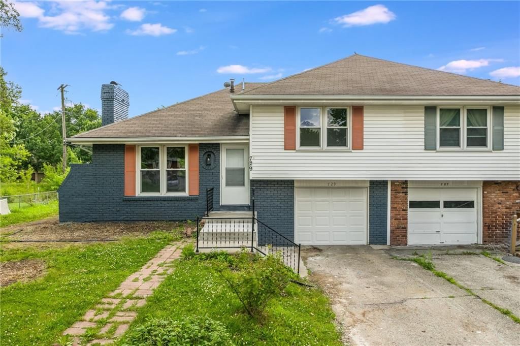 729 S CENTRAL Street, Olathe, KS