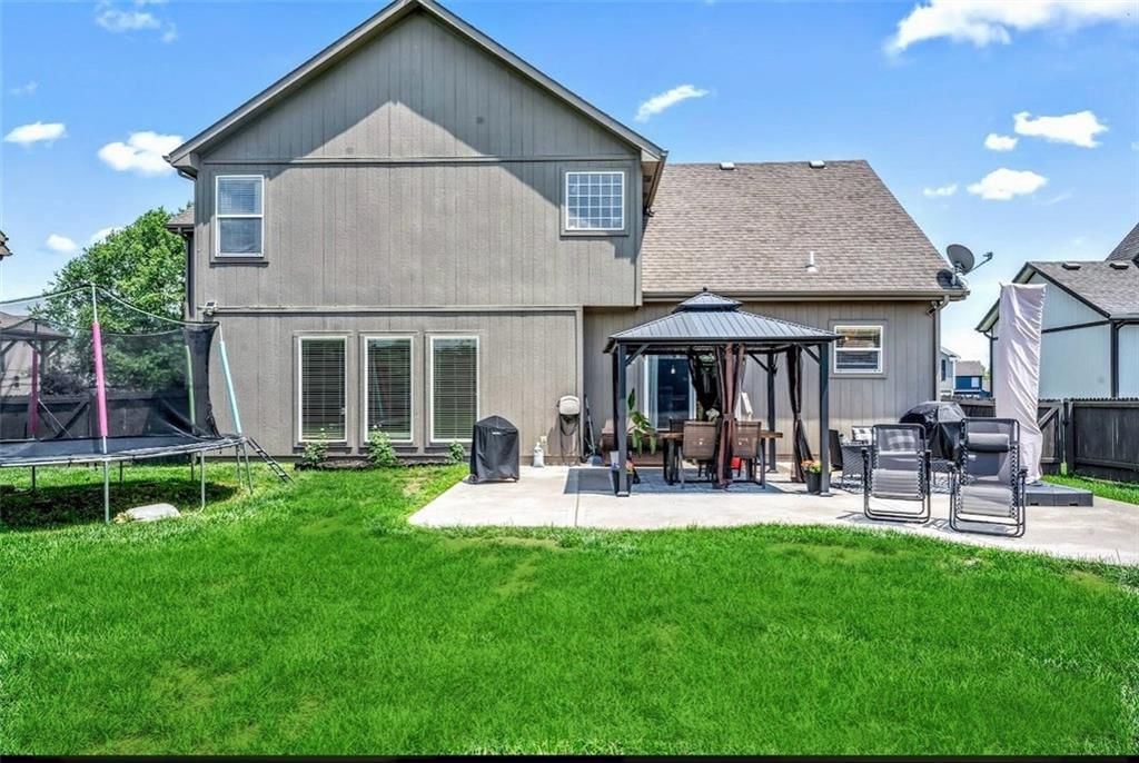502 River Birch Road — photo 3