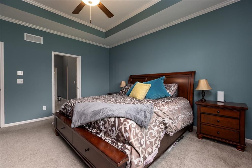 9408 N Liberty Street — photo 16