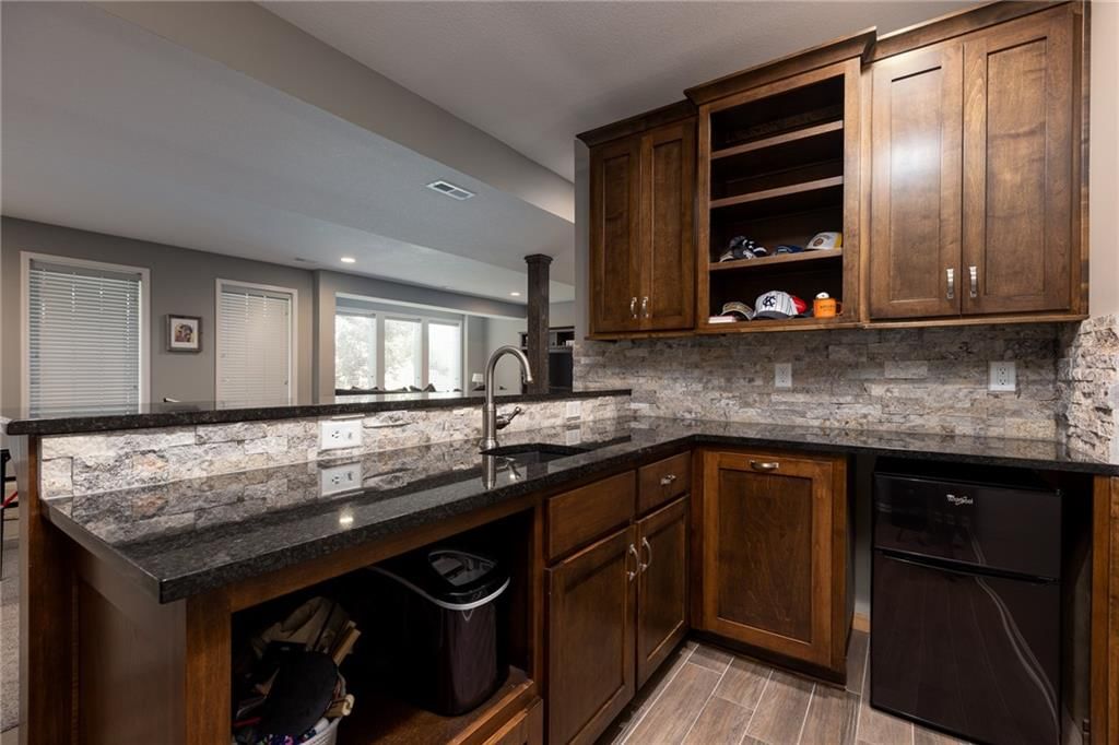 9408 N Liberty Street — photo 38
