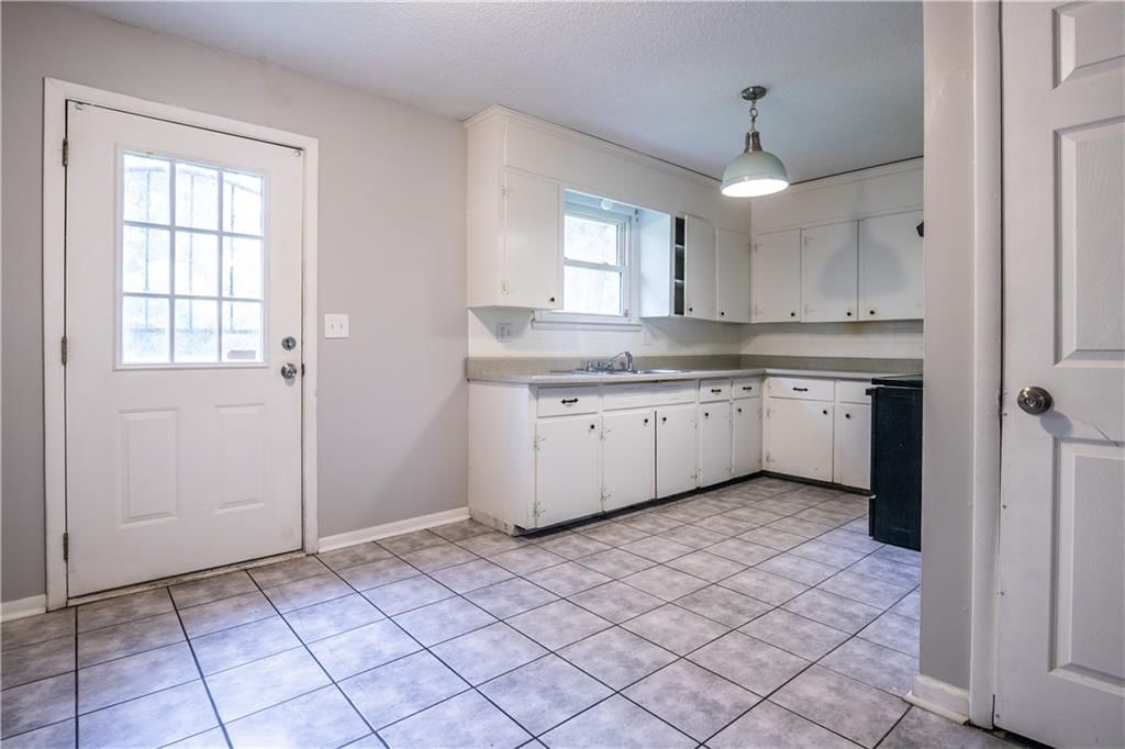 531 S Cedar Avenue — photo 9