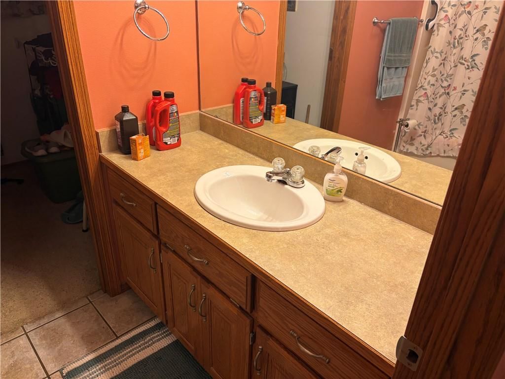 510 E 9th Street — photo 5