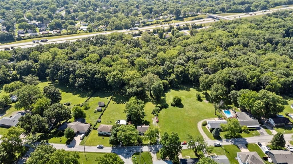 5525 NE Meadowbrook Road — photo 42