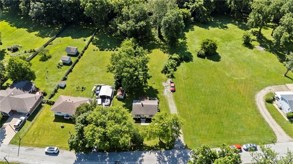 5525 NE Meadowbrook Road — photo 50