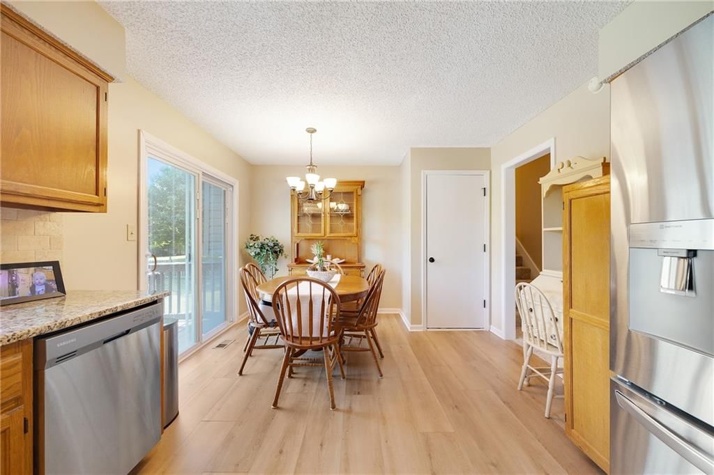 901 Stone Brook Drive — photo 9