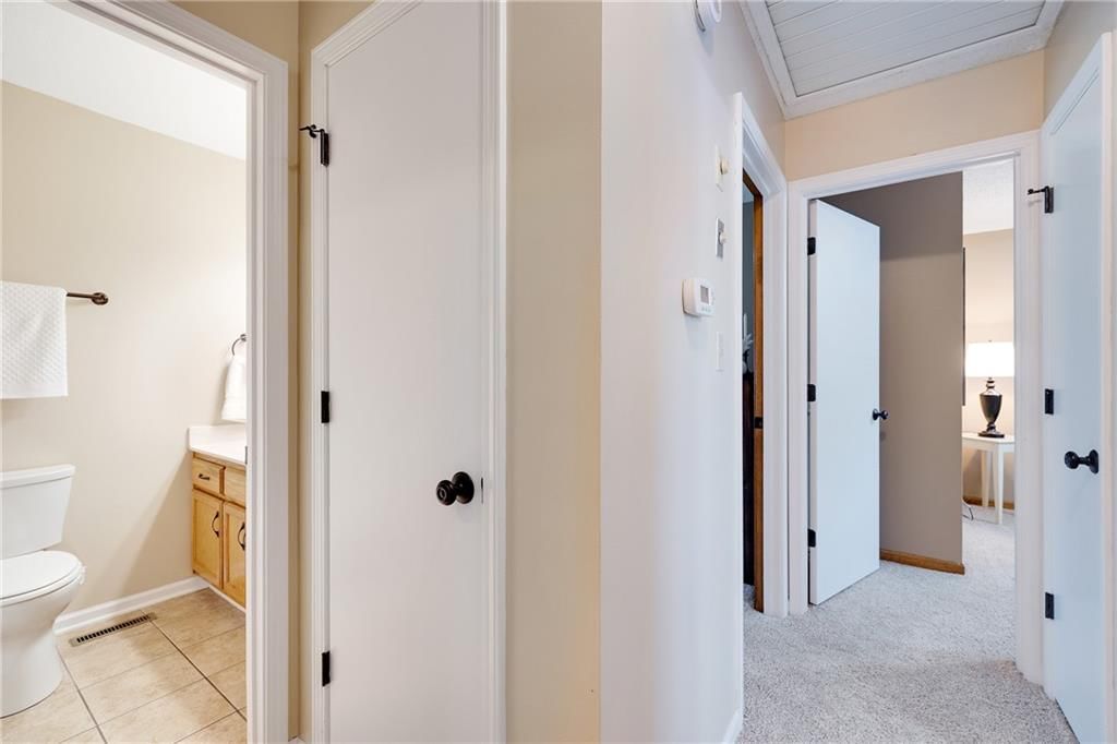 901 Stone Brook Drive — photo 10