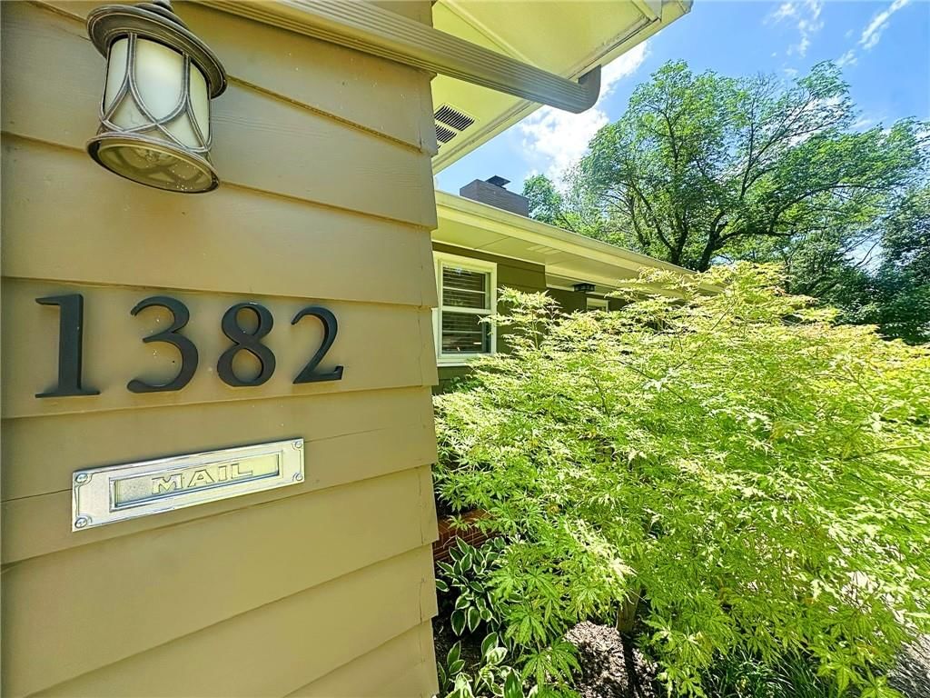 1382 Marblecrest Drive — photo 8