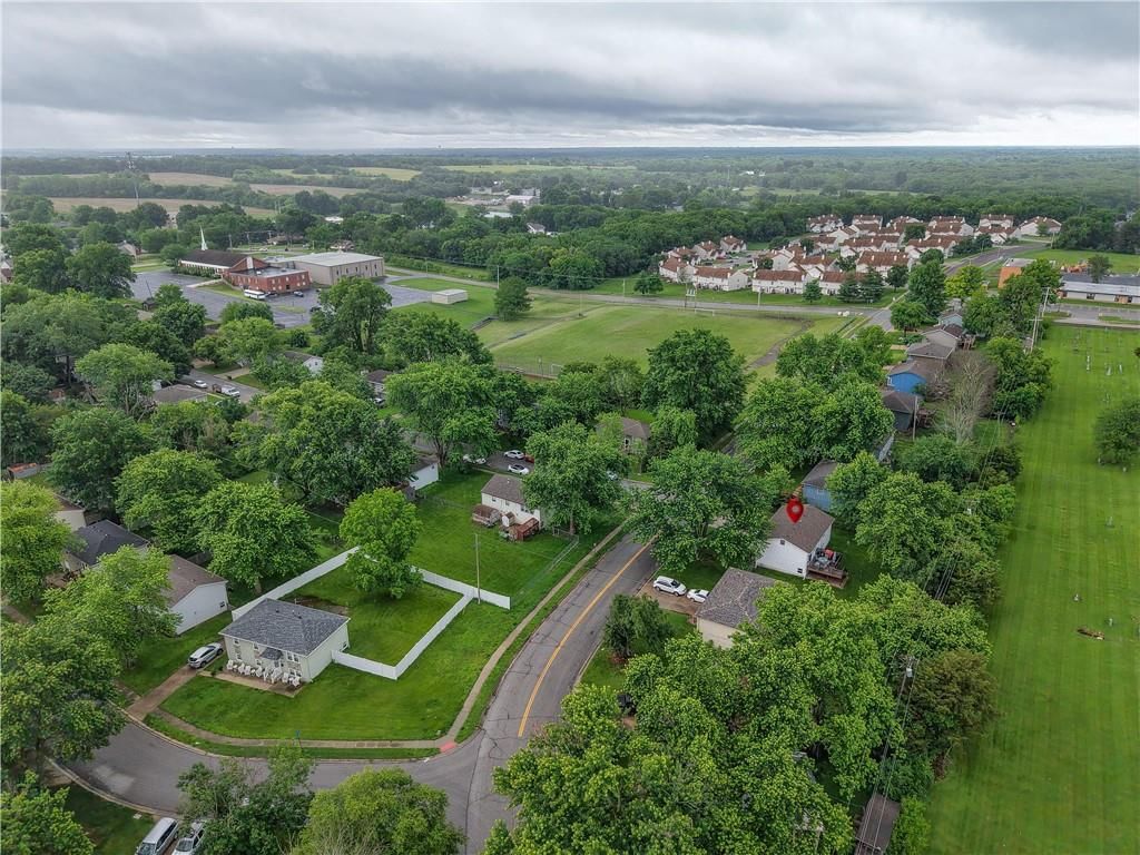 804 S Scott Avenue — photo 6