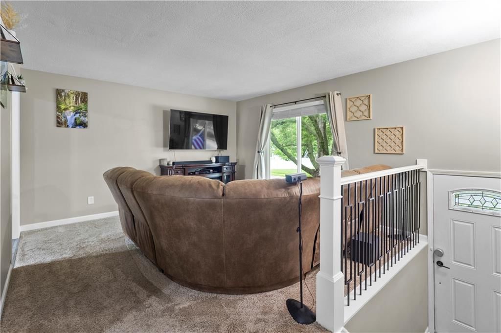 804 S Scott Avenue — photo 10