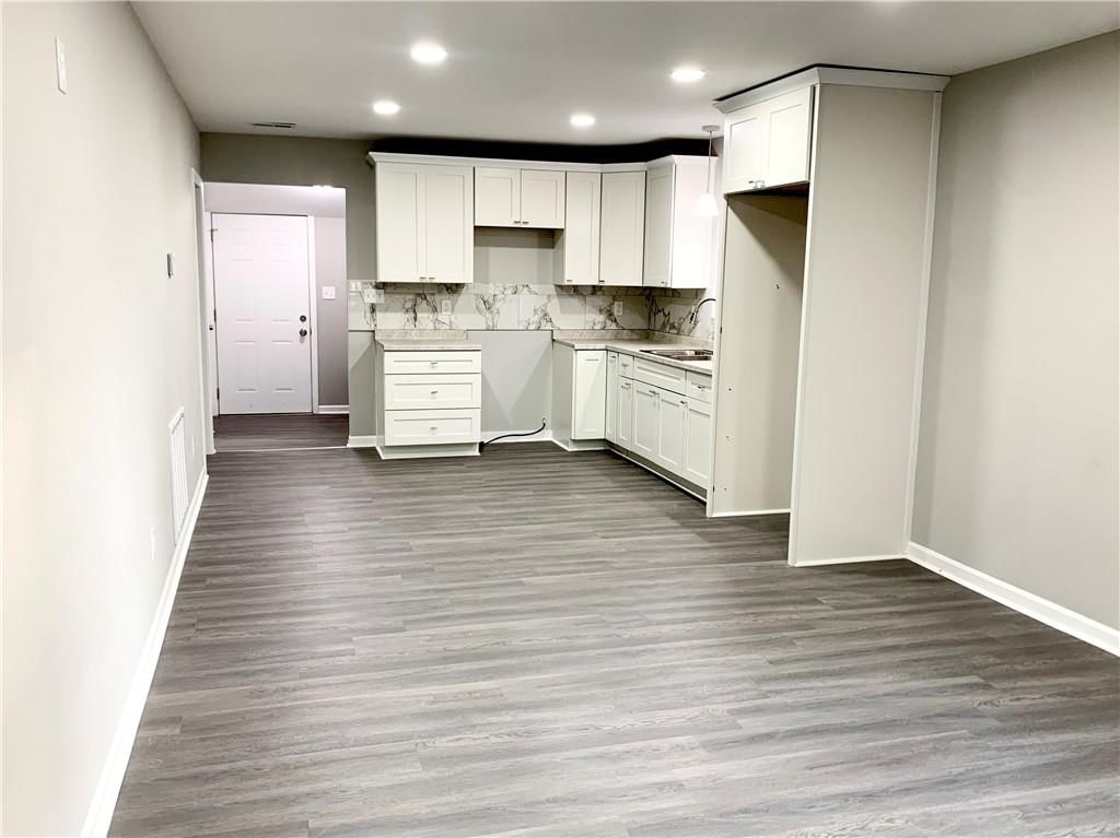 2101 Madison Street — photo 8