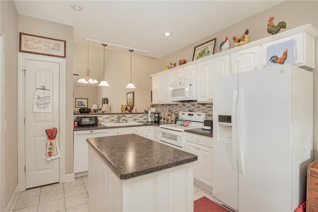 3726 Charles Street — photo 7