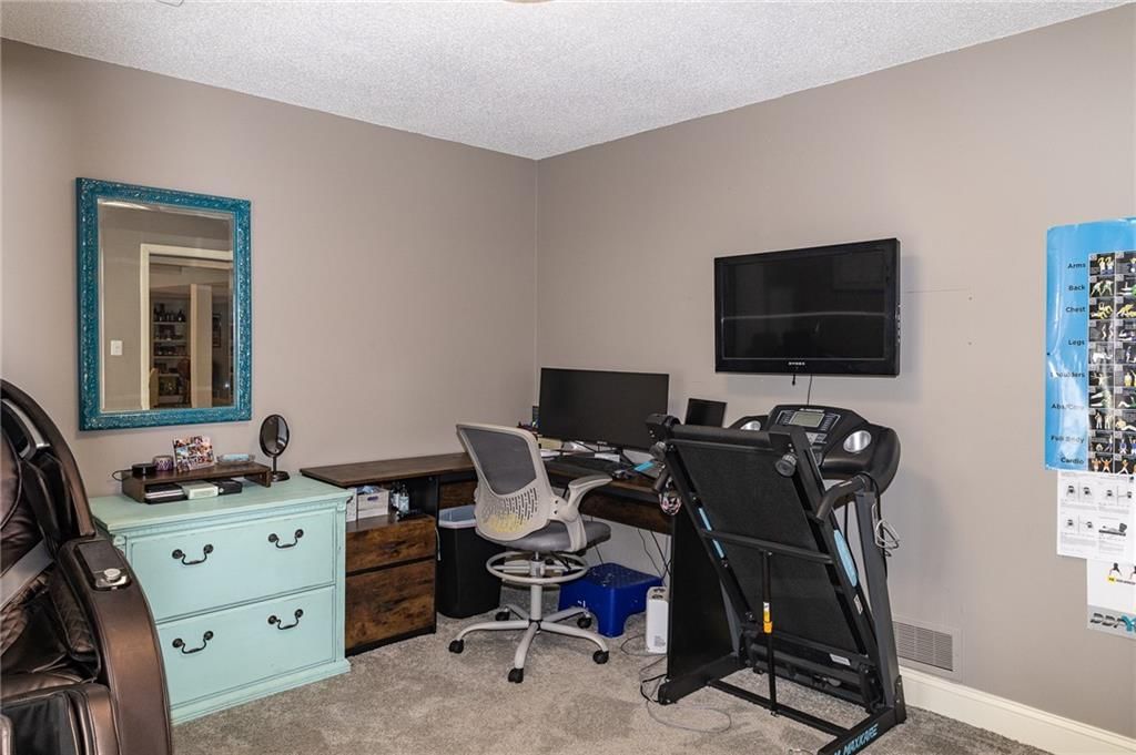 8605 Deer Run Street — photo 49