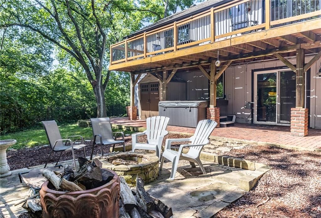 8605 Deer Run Street — photo 66