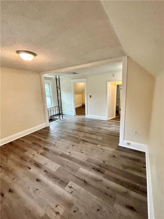551 S Brookside Avenue — photo 12