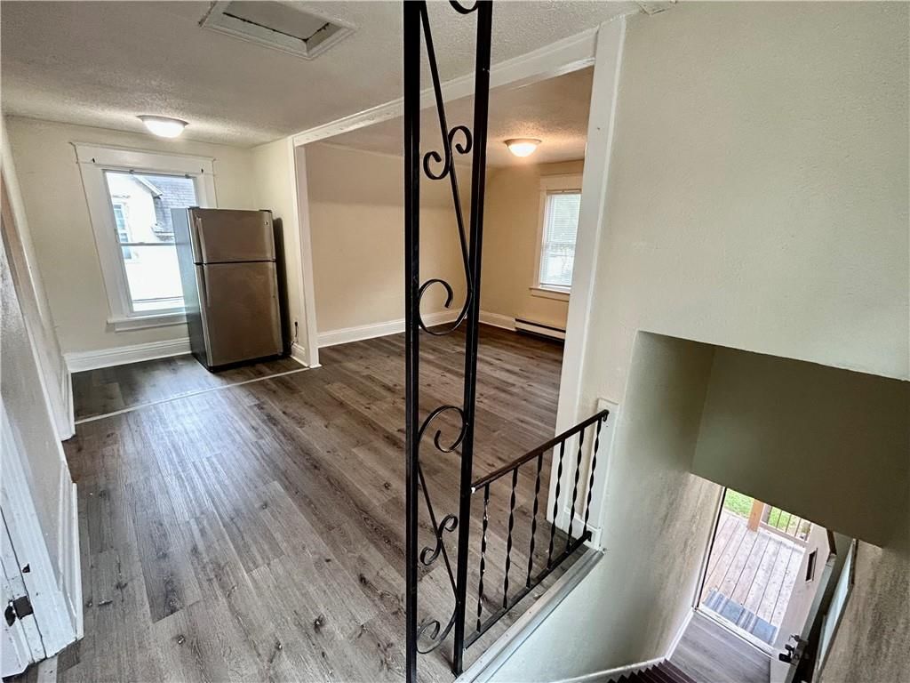 551 S Brookside Avenue — photo 13