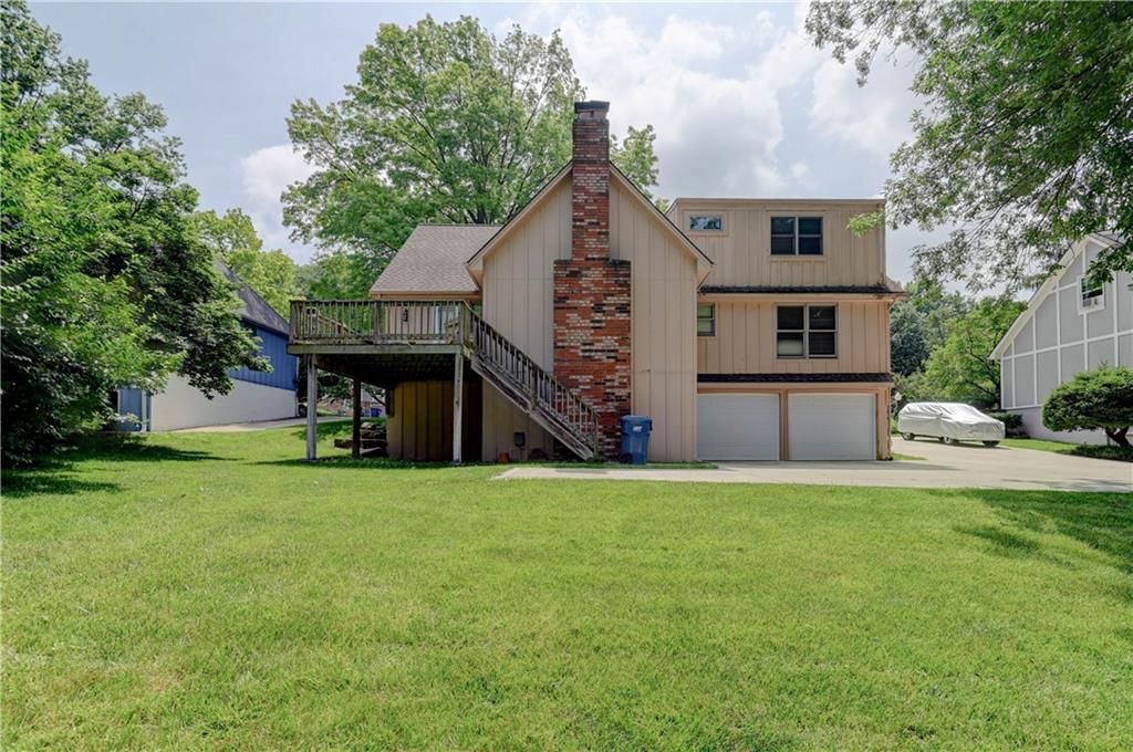 512 E Clayview Drive — photo 43