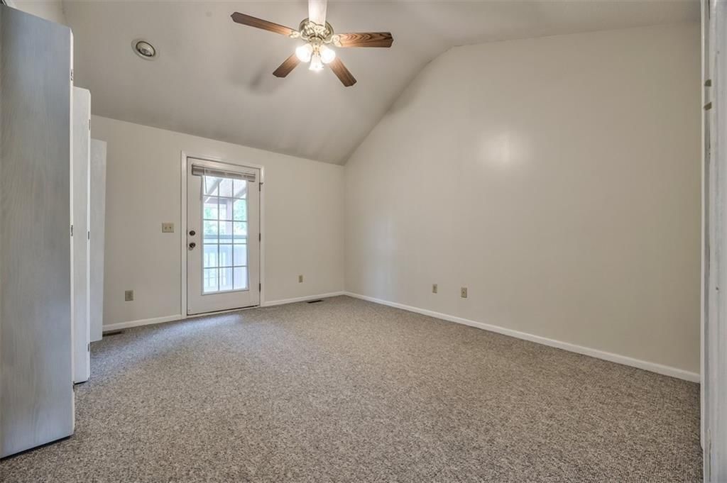 3411 NW 71st Terrace — photo 8