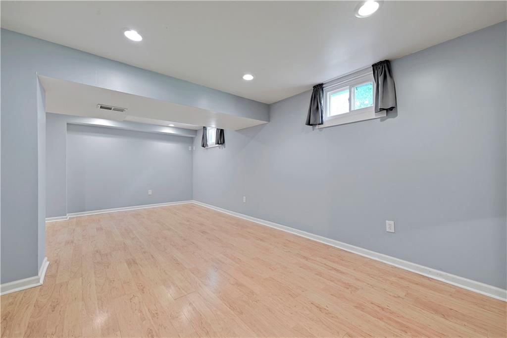 11202 W 116th Street — photo 30