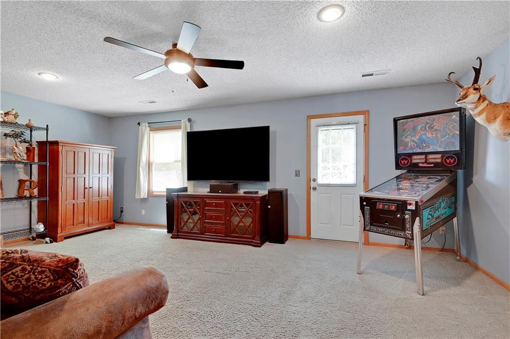 12422 S Acuff Court — photo 15