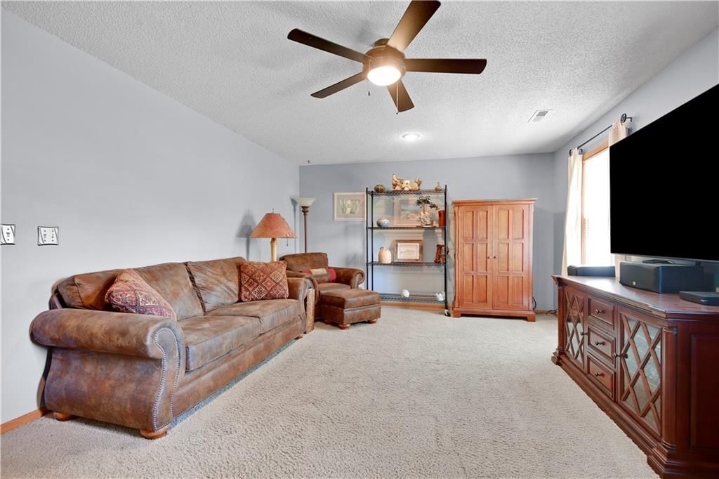 12422 S Acuff Court — photo 16