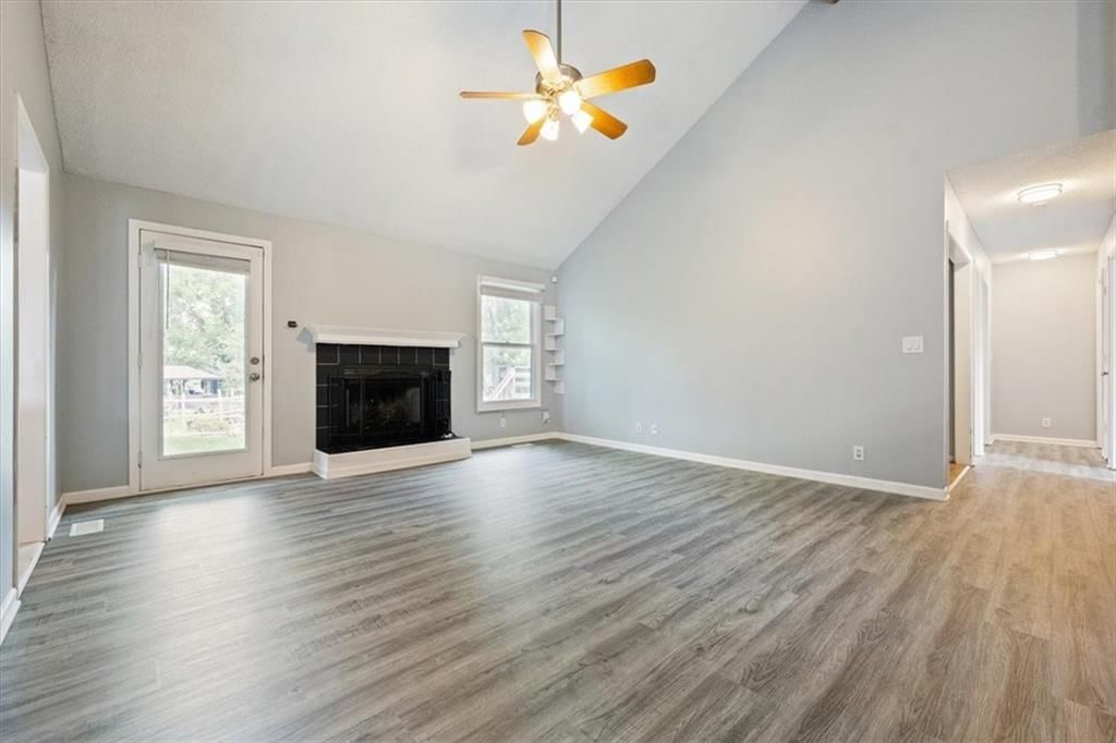 1412 W Prairie Terrace — photo 3
