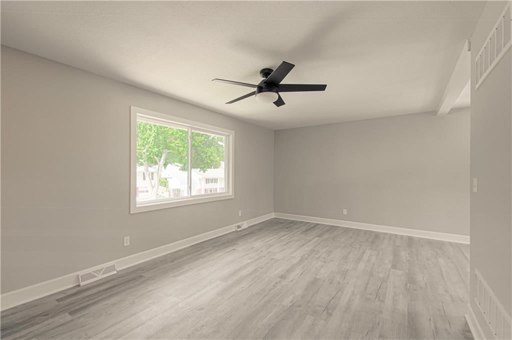 7719 51st Terrace — photo 5