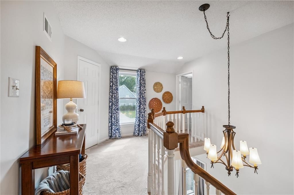 400 NW Poplar Street — photo 18