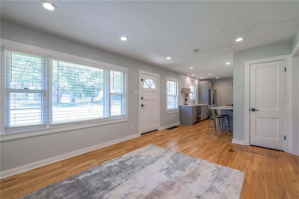 11417 Applewood Drive — photo 6