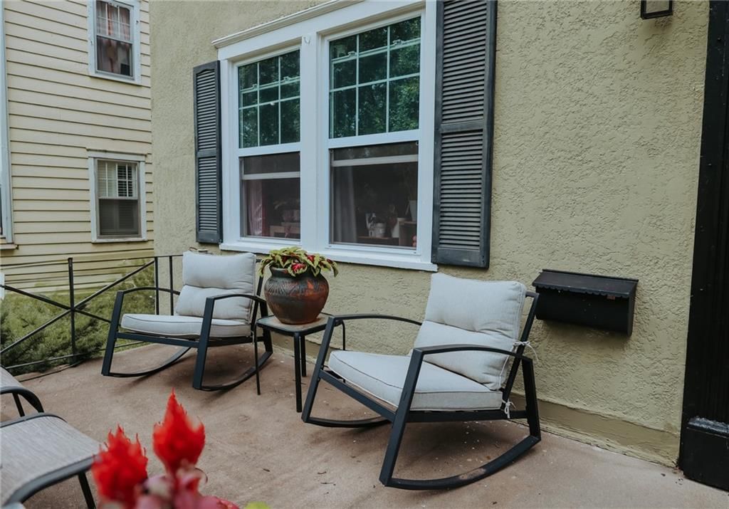 2220 Eugene Field Avenue — photo 4