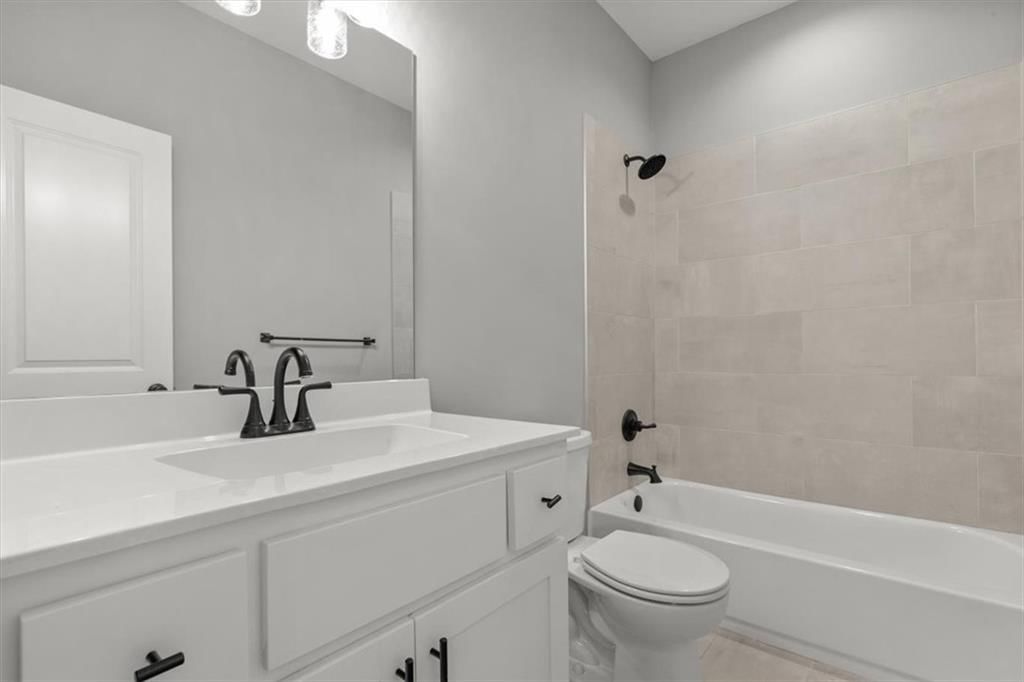 19709 W 198th Court — photo 9