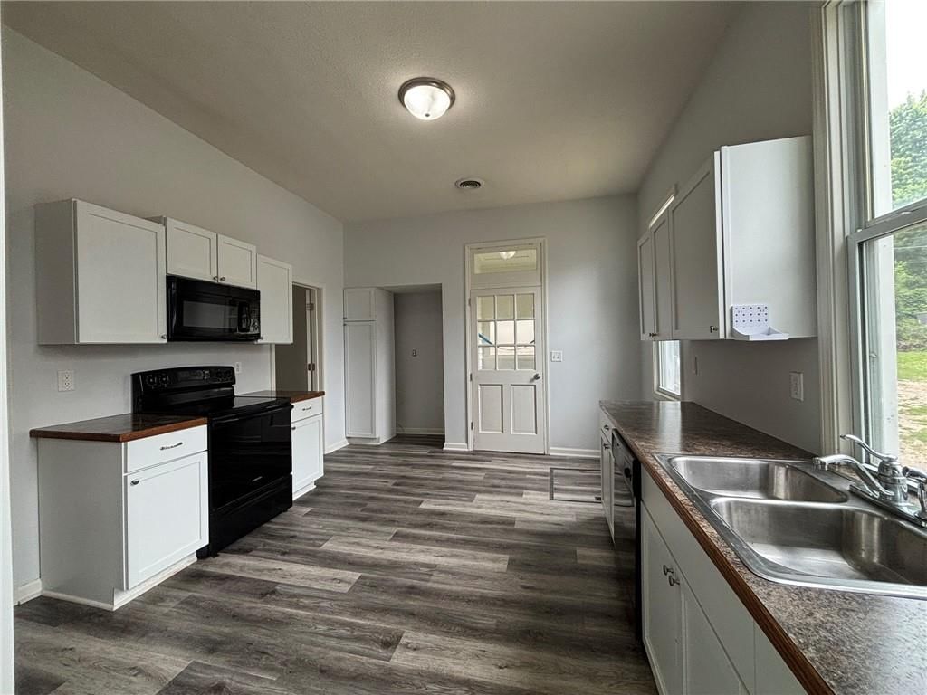 1705 Boyd Street — photo 7