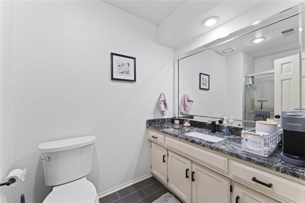 2405 W 124th Street — photo 35