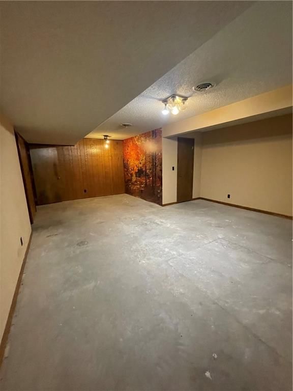 3111 N 35 Street — photo 13