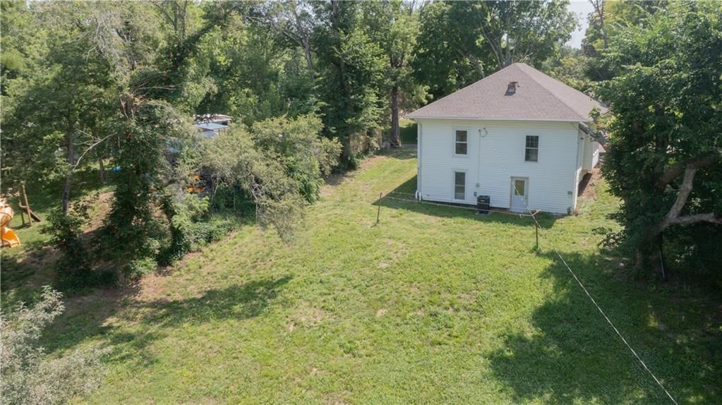 303 N Main Street — photo 25