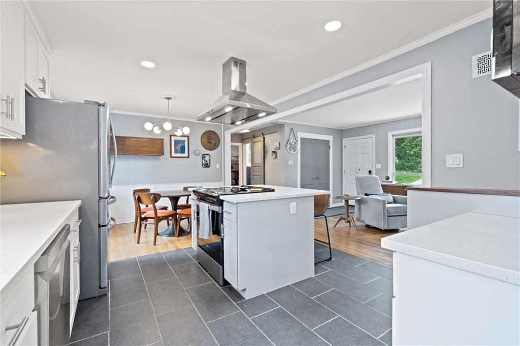 5001 W 70th Street — photo 9