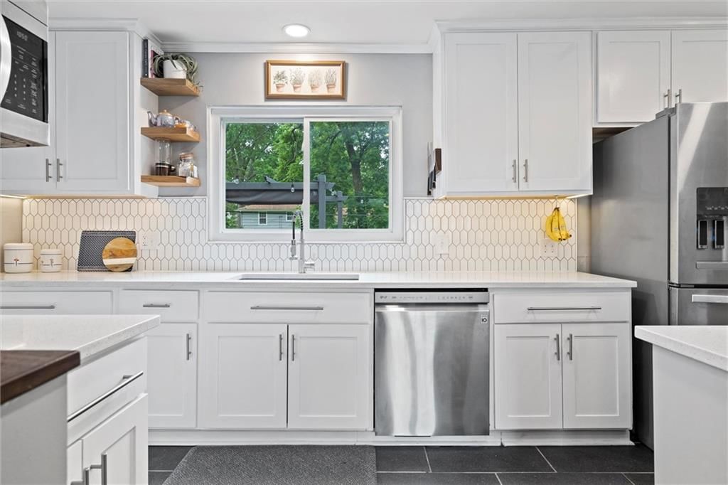 5001 W 70th Street — photo 10