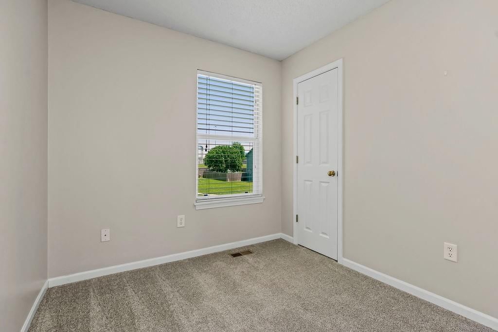 17160 King Court — photo 11