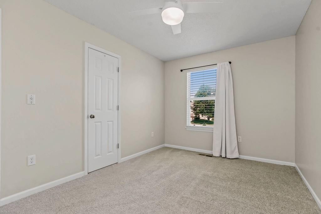 17160 King Court — photo 14