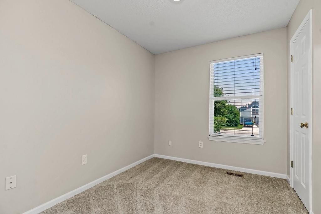 17160 King Court — photo 10