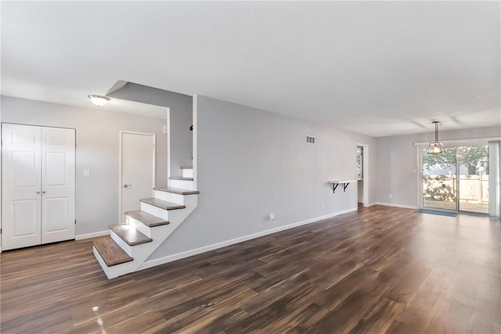 10017 W 95th Street — photo 11