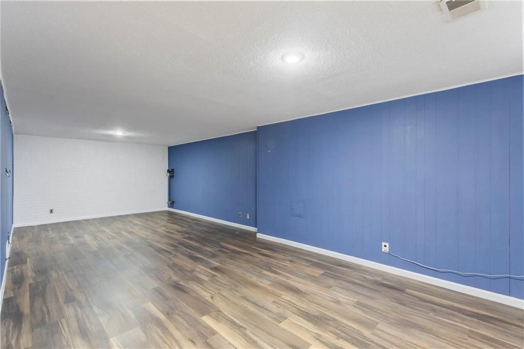 10017 W 95th Street — photo 31