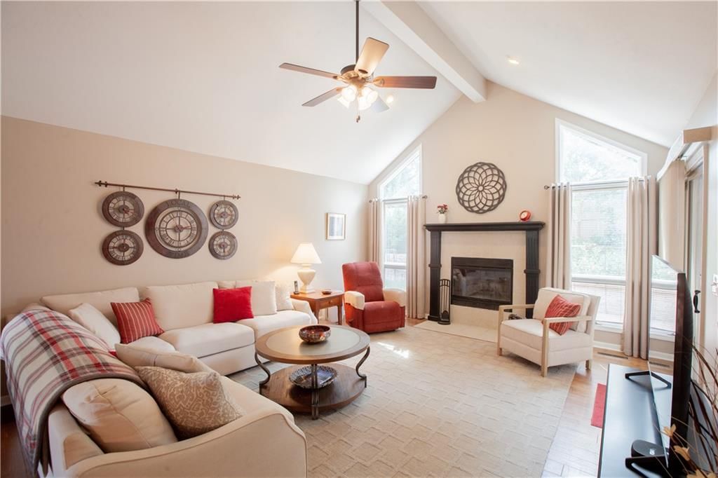 3704 Wheatridge Drive — photo 5