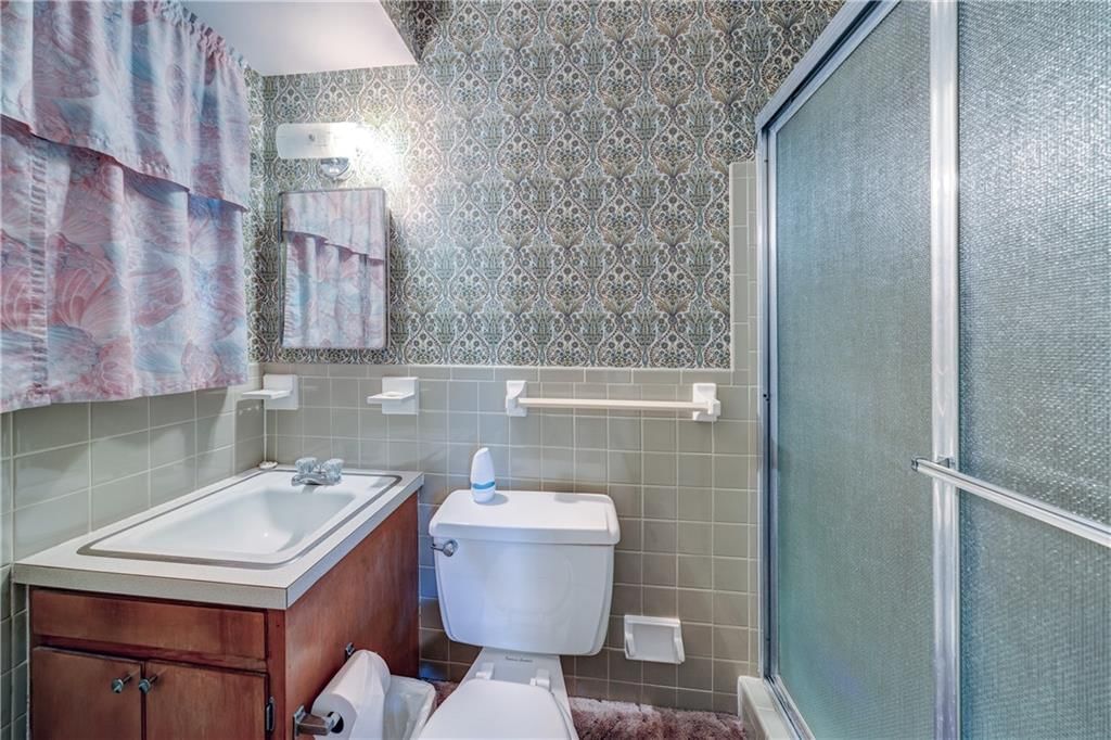 8818 Crescent Avenue — photo 15