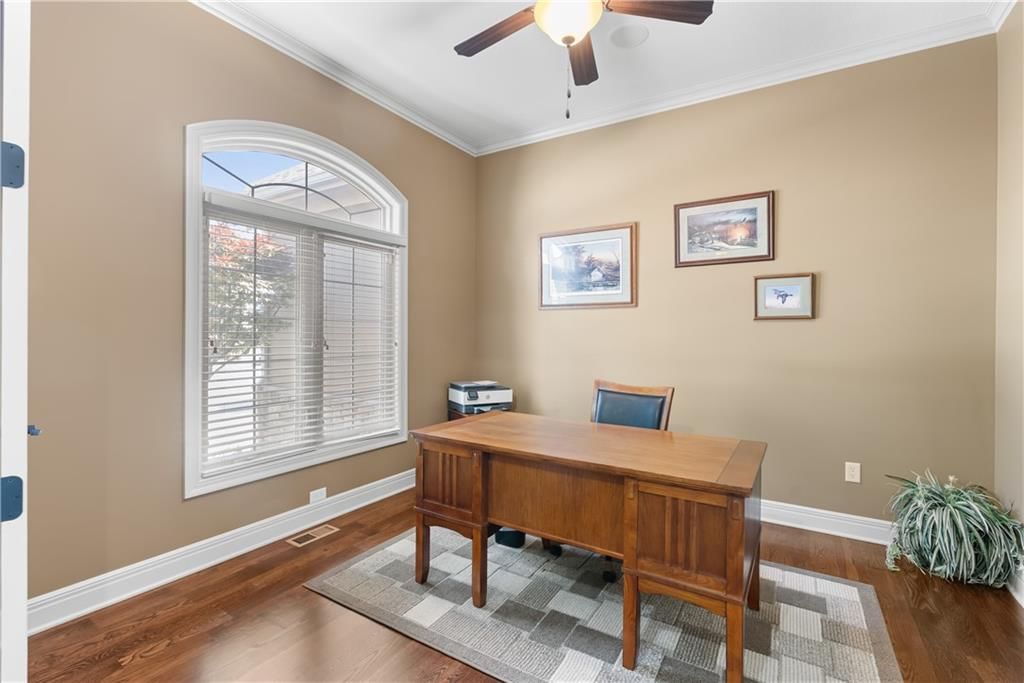 1212 SE Woodbine Drive — photo 6