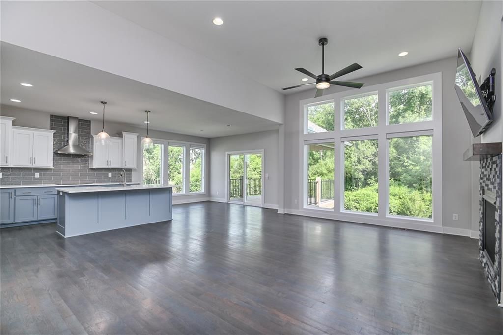 14500 Aurora Lane — photo 4