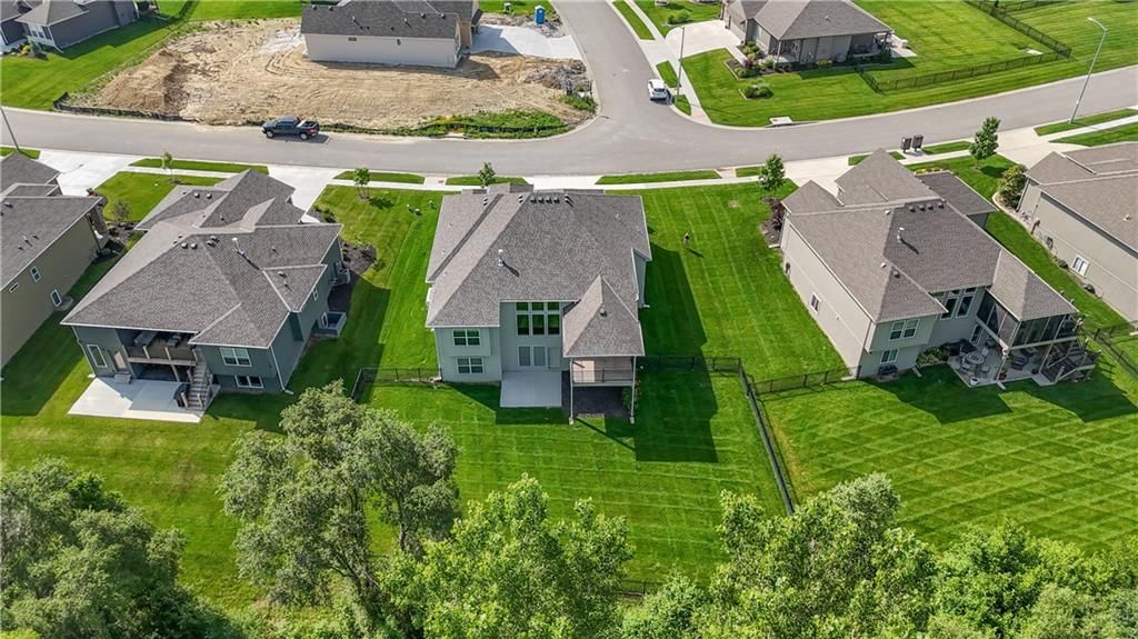 14500 Aurora Lane — photo 47