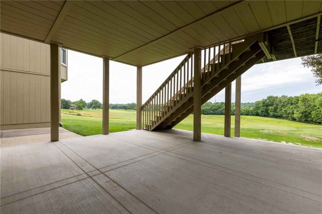 2832 S Woodbury Drive — photo 35