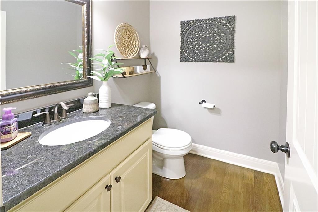 1216 Hillmann Lane — photo 30