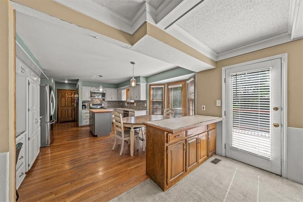 10601 Reeder Street — photo 10