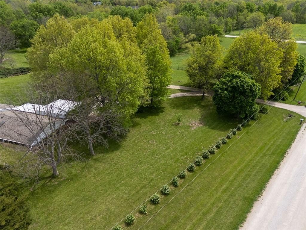 23041 Bedford Road — photo 30